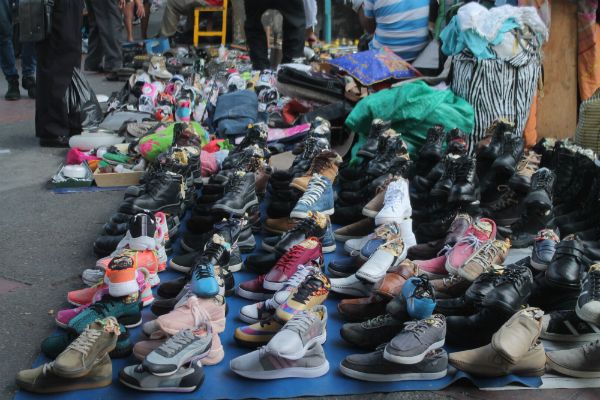 ventas ambulantes centro de medellin